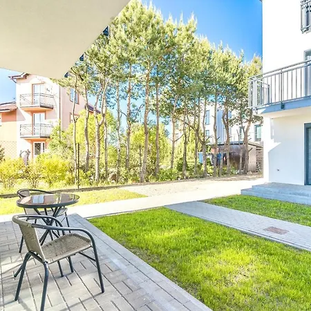 Nowe Rozewie 1 - Lynda * Jastrzębia Góra